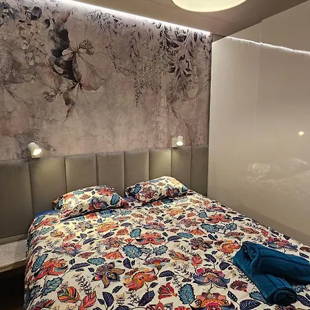 Elegance, Metro, Free Parking * 华沙