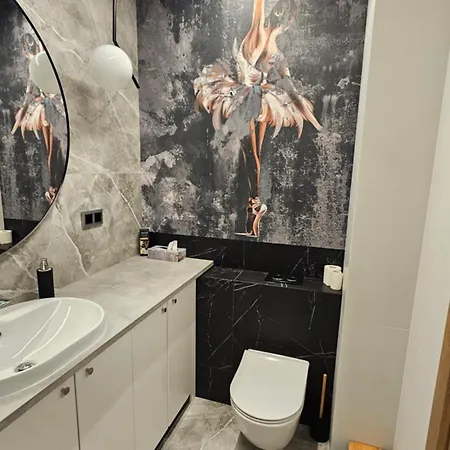 Apartman Elegance, Metro, Free Parking Varsó
