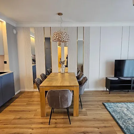 Elegance, Metro, Free Parking Apartment Warsaw
