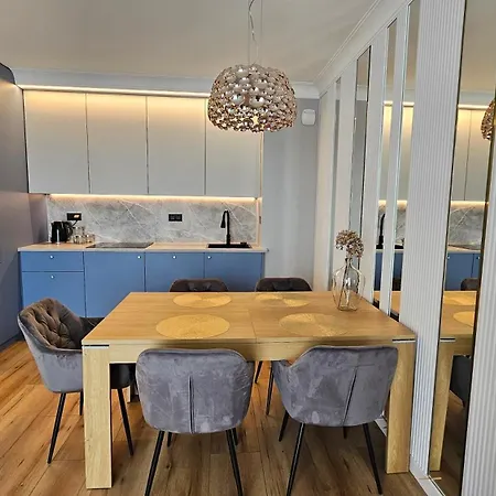 Apartament Elegance, Metro, Free Parking Warszawa